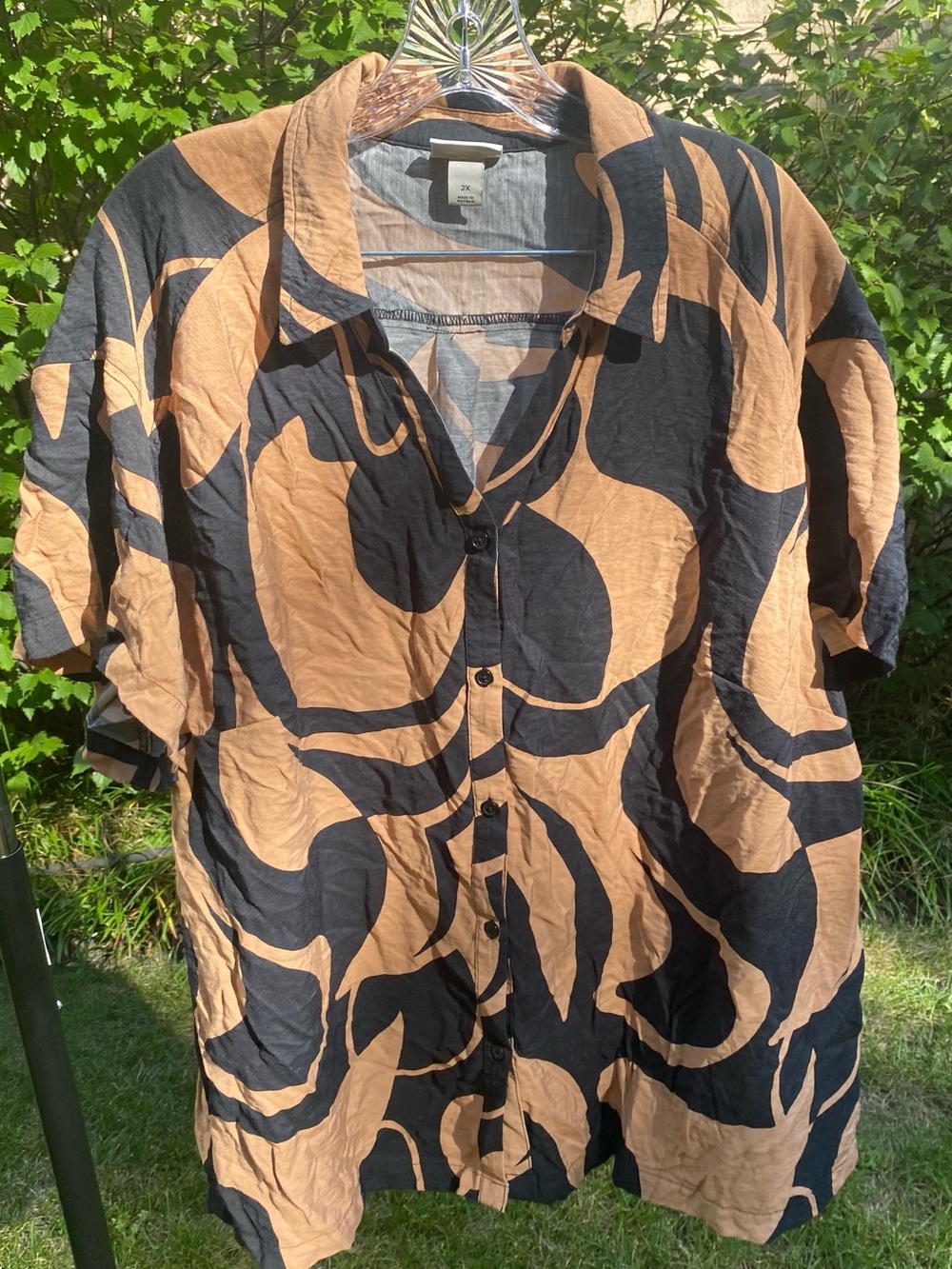 Ava & Viv Short-Sleeve Button Down Shirt Jacket in Black & Brown Size 2X